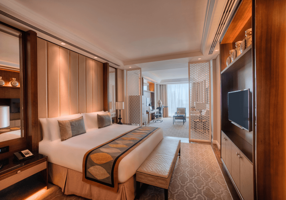Taj Dubai Junior Suite City View 1