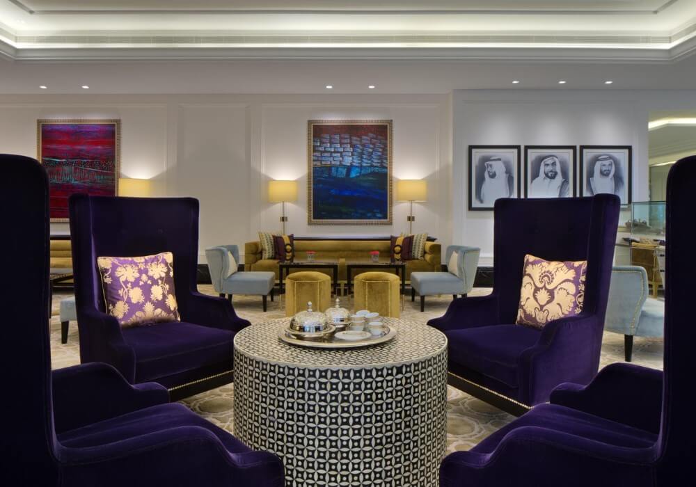 Taj Dubai Gallery Hotel 7